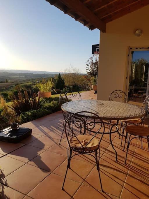 Maison Spacieuse Face Aux Pyrenees Carla-Bayle 外观 照片